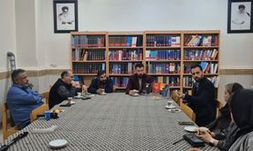 جلسه‌ی آغاز به‌کار رسمی نشر افق فرهنگ